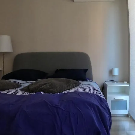 דירה Studio Climatise Avec Parking, Mc A Pied בוסוליי